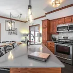 Tremblant Prestige - Plateau 230-3